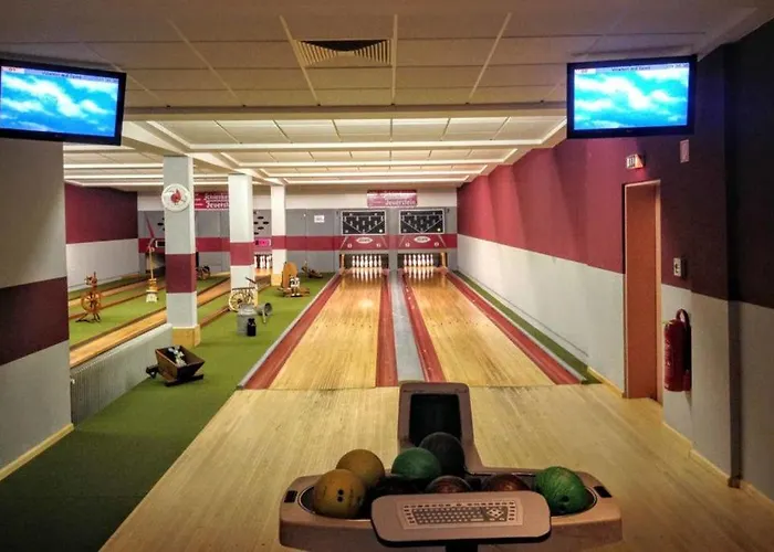 Brockenblick Mit Tollen Blick Und Schwimmbad